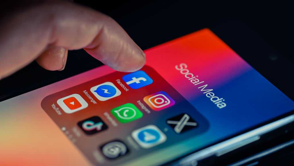 Get the Facts: Understanding social media algorithms - Vimarsana News