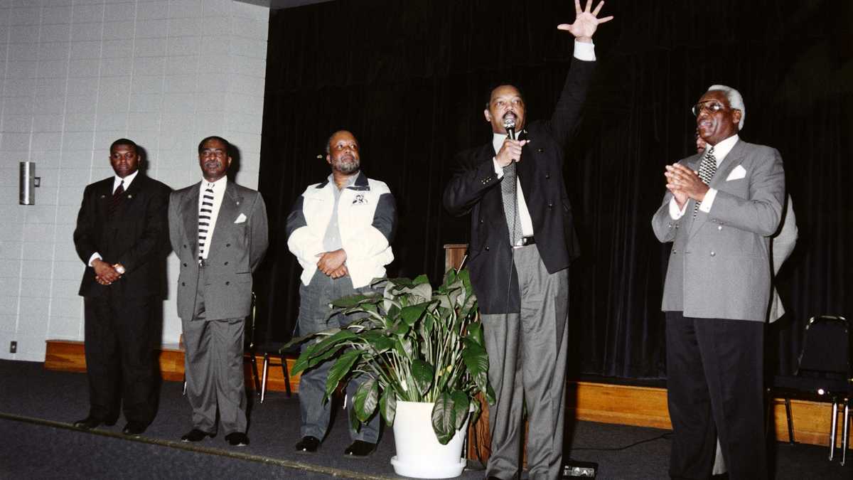 Mississippi mourns Jesse Jackson, who urged people to 'keep hope alive' and register to vote