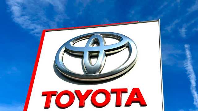 Toyota tells owners of old Corolla, Matrix and RAV4 models to park them till air bags are replaced - Vimarsana News