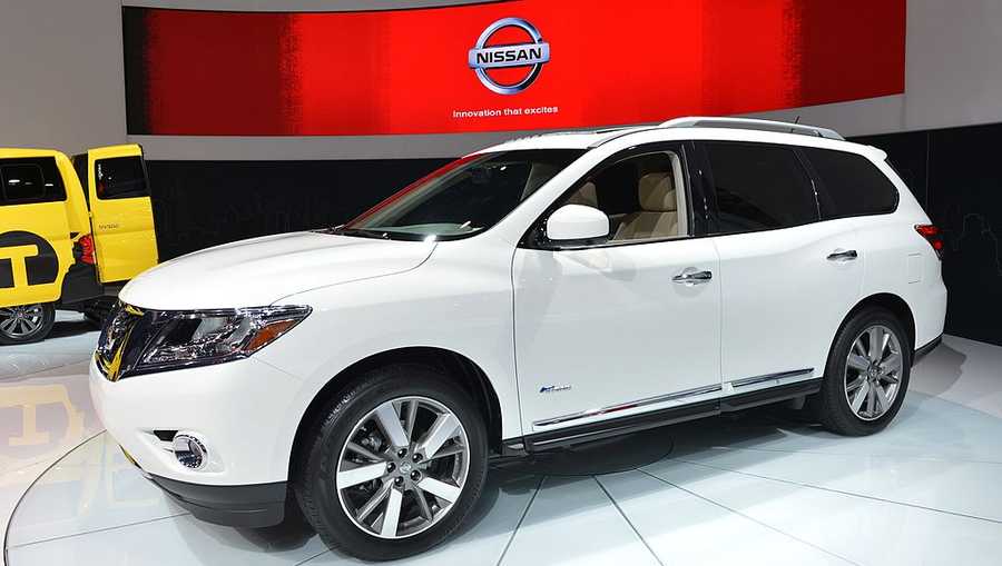 The 2014 Nissan Pathfinder Hybrid on display during the first press preview day at the New York International Auto Show March 27, 2013 in New York.