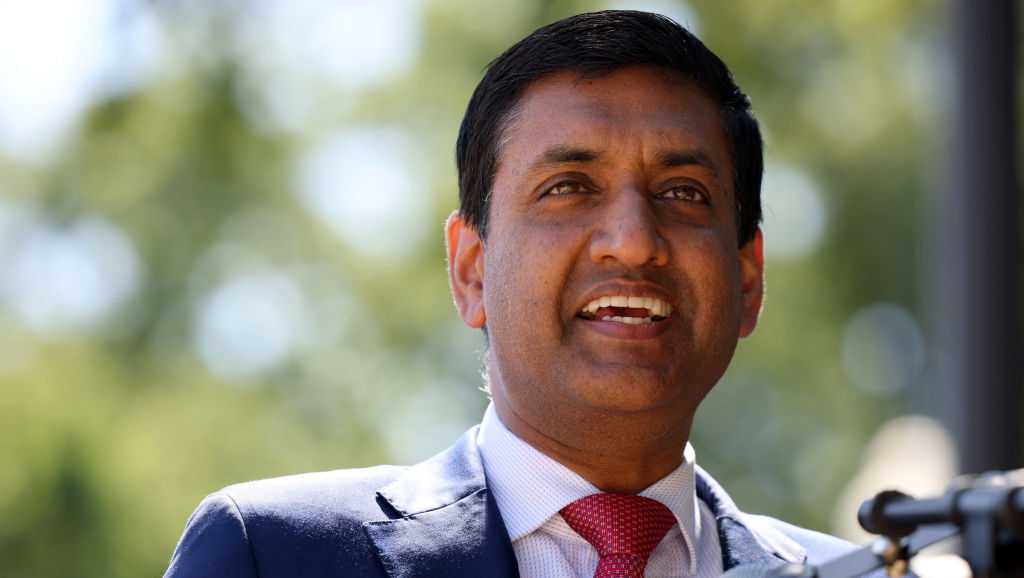 California Congressman Ro Khanna to return to NH in August