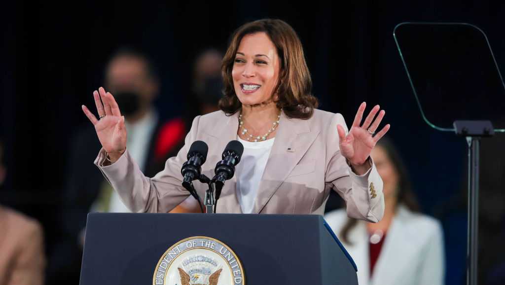 VP Kamala Harris heading to Florida for Artemis 1 launch