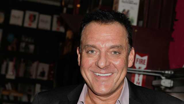 Tom Sizemore dies at 61, weeks after suffering brain aneurysm - Vimarsana News