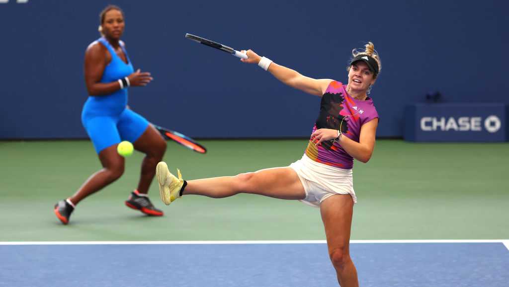 Cincinnati native Caty McNally, partner advance to US Open women's