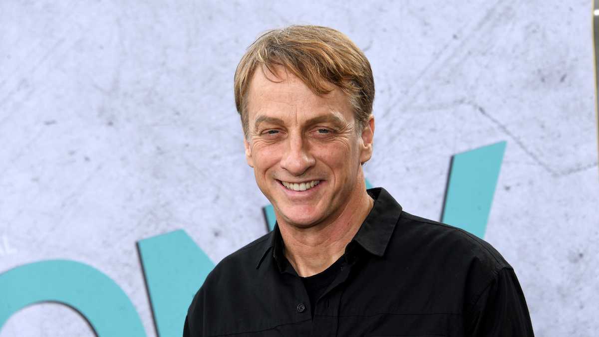 Tony Hawk visits Ohio skatepark designed by his father