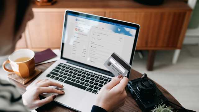 Be on guard for shipping scams during holiday shopping season - Vimarsana News