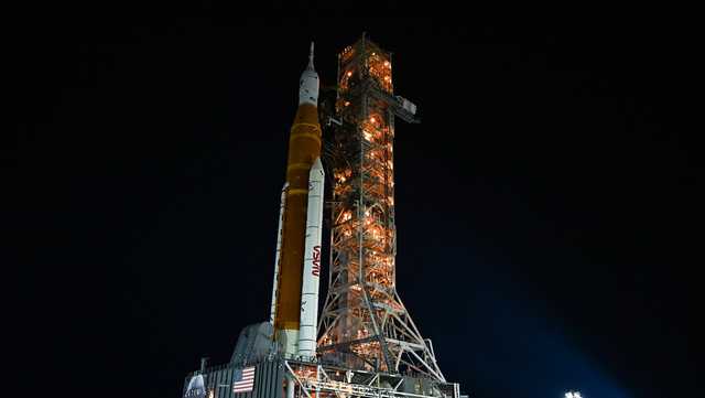 Nicole slams NASA Artemis 1 rocket with 100 mph winds in Florida - Vimarsana News