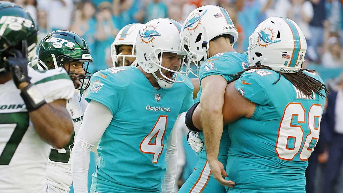 Dolphins beat Jets and secure first playoff spot since 2016