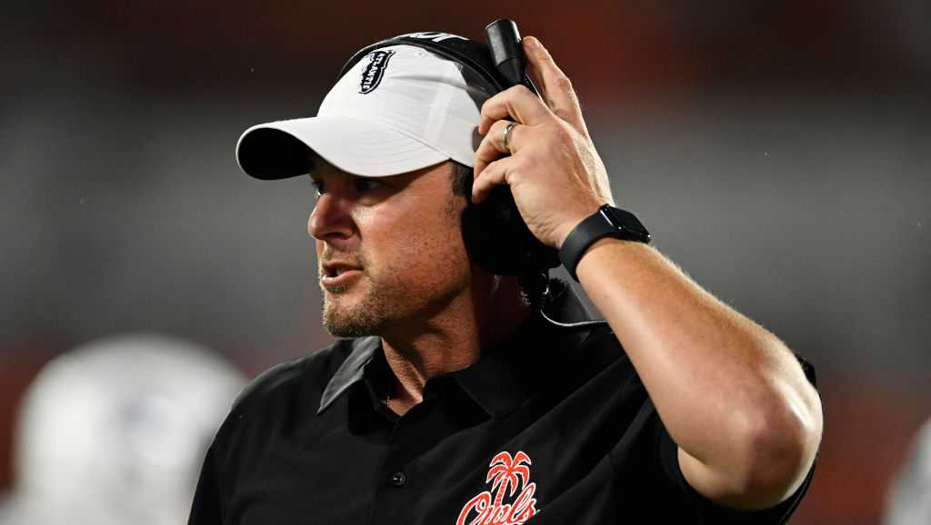 FAU Fires Coach Tom Herman Amid Losing Streak