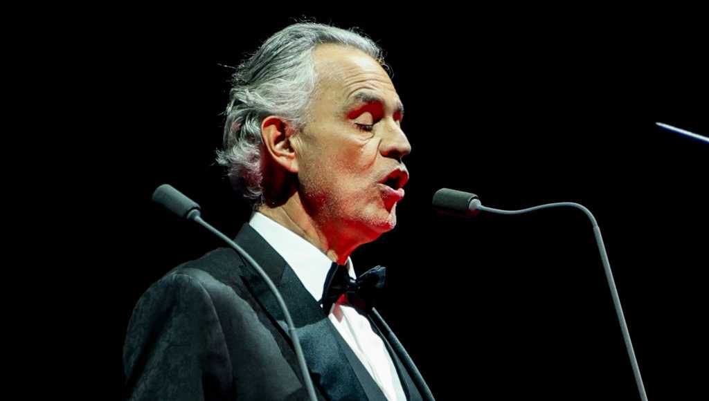 Andrea Bocelli in Pittsburgh at PPG Paints Arena April 4 Andrea Bocelli in Pittsburgh at PPG Paints Arena April 4