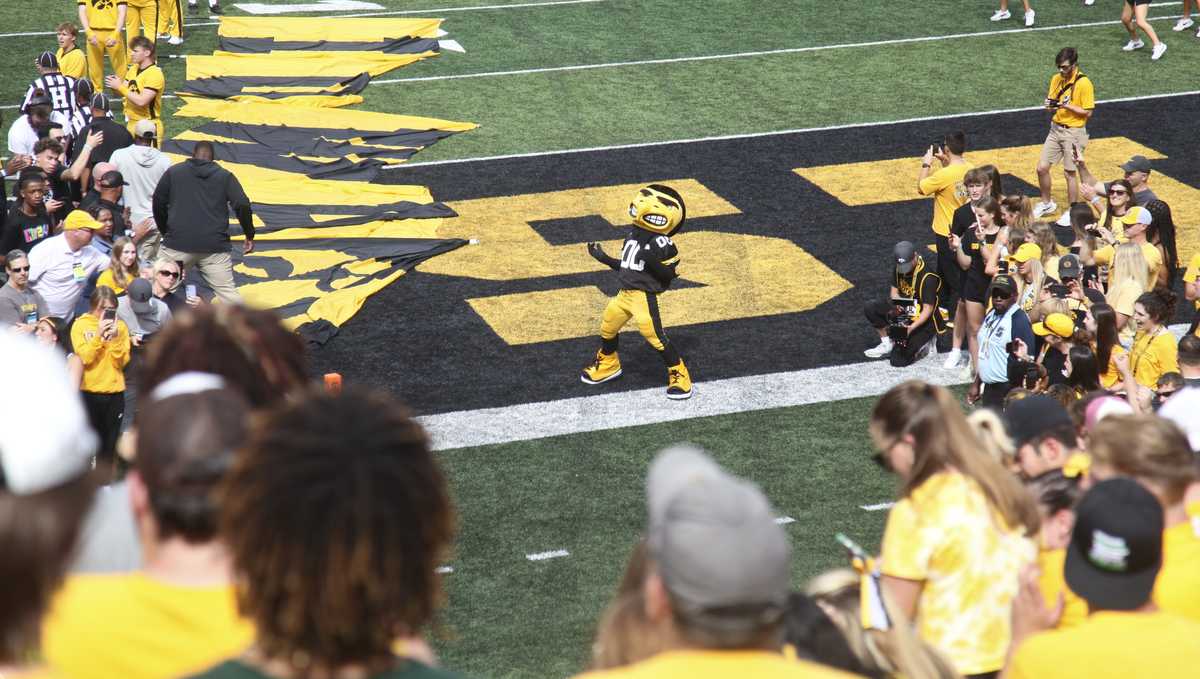How to watch Iowa vs. Purdue football on Peacock