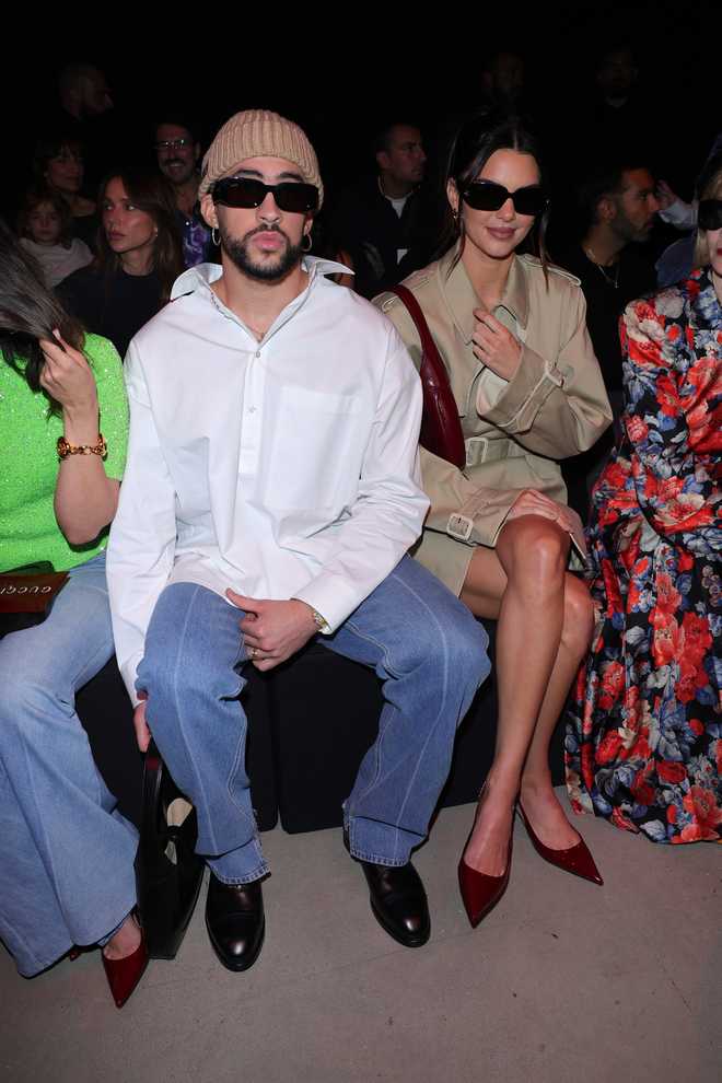 MILAN,&#x20;ITALY&#x20;-&#x20;SEPTEMBER&#x20;22&#x3A;&#x20;Bad&#x20;Bunny&#x20;and&#x20;Kendall&#x20;Jenner&#x20;are&#x20;seen&#x20;at&#x20;Gucci&#x20;Ancora&#x20;during&#x20;Milan&#x20;Fashion&#x20;Week&#x20;on&#x20;September&#x20;22,&#x20;2023&#x20;in&#x20;Milan,&#x20;Italy.&#x20;&#x28;Photo&#x20;by&#x20;Jacopo&#x20;M.&#x20;Raule&#x2F;Getty&#x20;Images&#x20;for&#x20;Gucci&#x29;