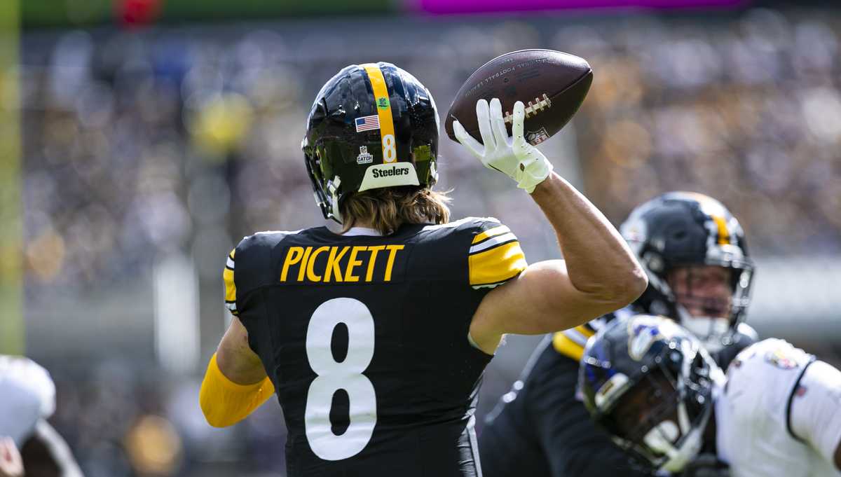 Pittsburgh Steelers wide receiver Gunner Olszewski takes part in a News  Photo - Getty Images