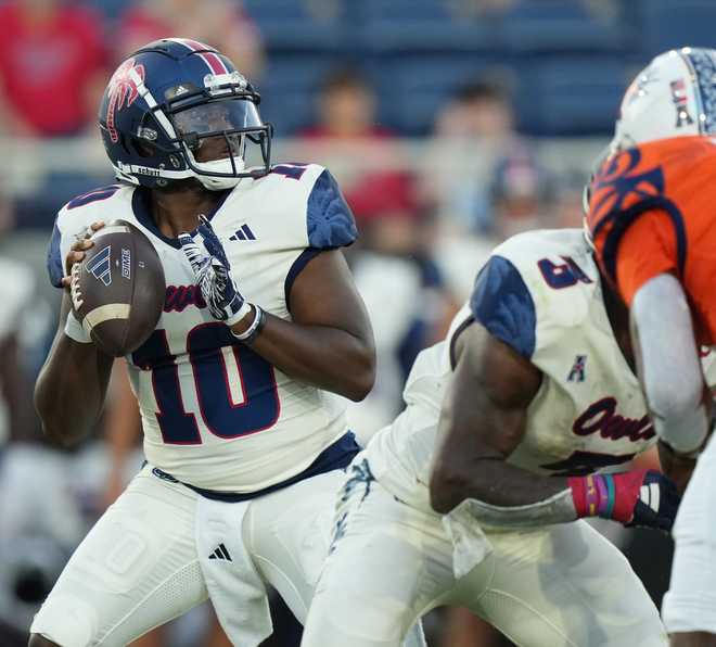 Richardson, Wester power FAU to victory vs. Charlotte in football