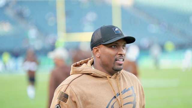 Philadelphia Eagles fire offensive coordinator - Vimarsana News