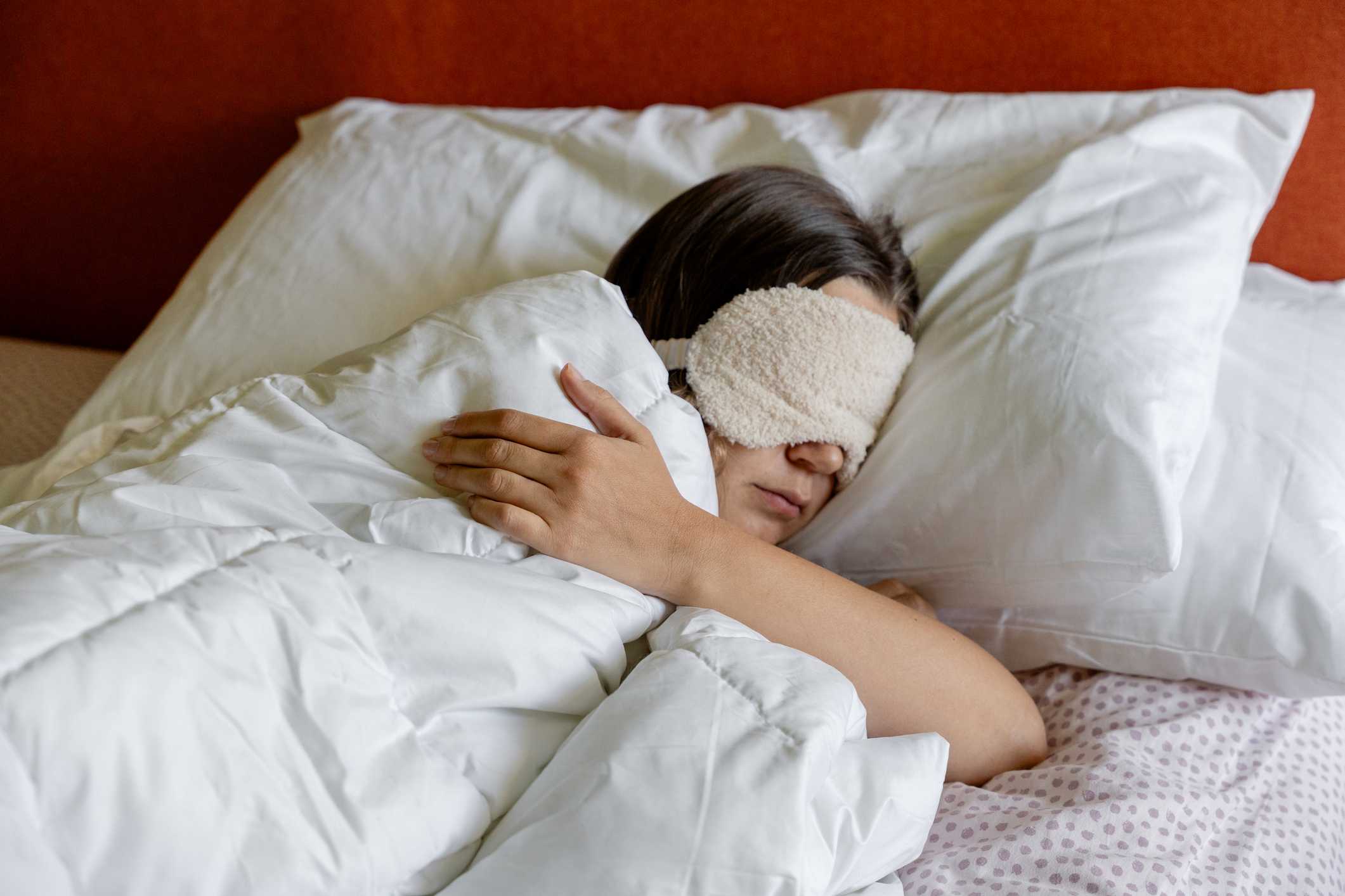 <a href="https://www.kmbc.com/article/sleepmaxxing-sleep-optimization-tiktok-trends/64108801" target="_blank">What’s ‘sleepmaxxing’? Experts weigh in on the social media trend</a>