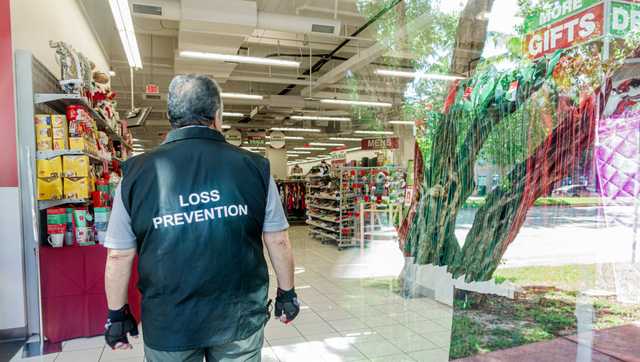 How bad is shoplifting in San Francisco compared to LA, NYC? - Vimarsana News