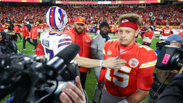 Patrick Mahomes loses his cool as Chiefs drop key game to Bills - Vimarsana News