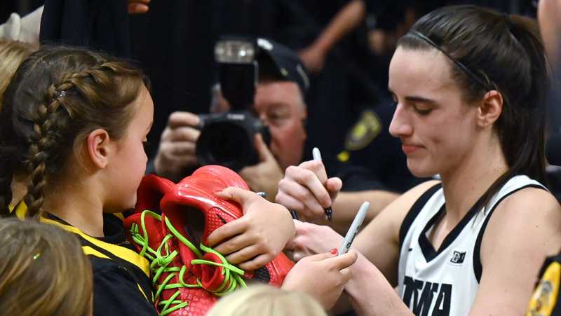 What shoes does Iowa basketball star Caitlin Clark wear?