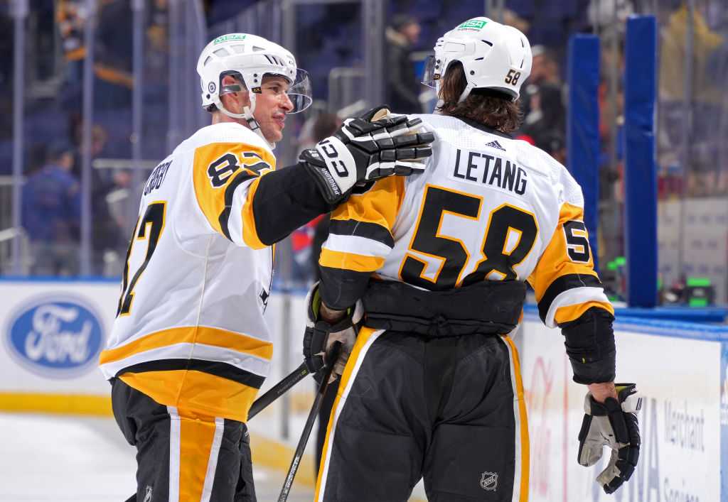 Kris Letang Becomes 1st NHL Defenseman With 5 Points In A Period ...