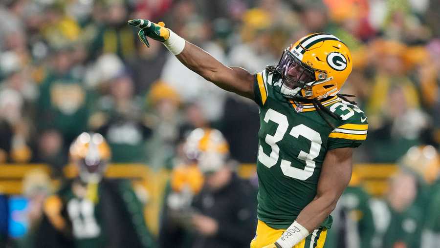 Aaron Jones rebounds from injuries to help lead Packers into postseason