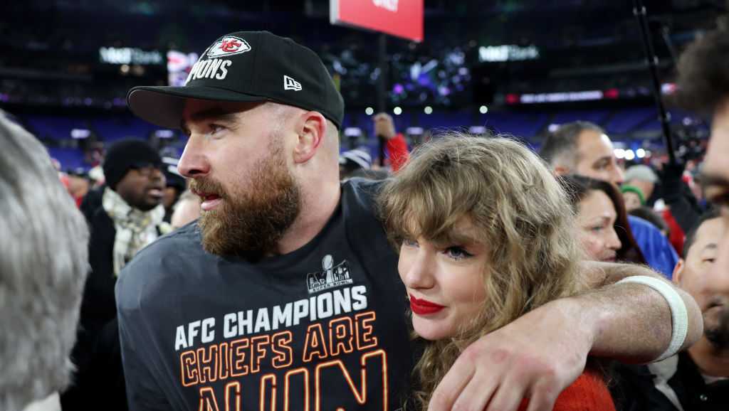 On Instagram from England, Taylor Swift enjoys Chiefs ring ceremony