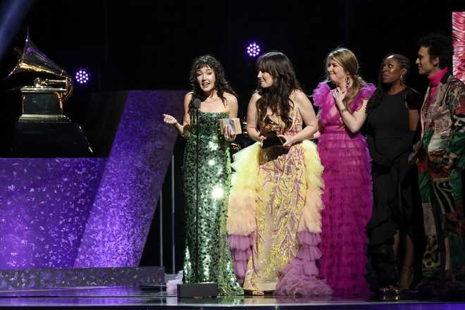 LOS&#x20;ANGELES,&#x20;CALIFORNIA&#x20;-&#x20;FEBRUARY&#x20;04&#x3A;&#x20;&#x28;L-R&#x29;&#x20;Erin&#x20;Bentlage,&#x20;Sara&#x20;Gazarek,&#x20;Amanda&#x20;Taylor,&#x20;Johnaye&#x20;Kendrick,&#x20;and&#x20;Jacob&#x20;Collier&#x20;accept&#x20;the&#x20;&amp;quot&#x3B;Best&#x20;Arrangement,&#x20;Instruments&#x20;and&#x20;Vocals&amp;quot&#x3B;&#x20;award&#x20;for&#x20;&amp;quot&#x3B;In&#x20;The&#x20;Wee&#x20;Small&#x20;Hours&#x20;Of&#x20;The&#x20;Morning&amp;quot&#x3B;&#x20;&#x20;onstage&#x20;during&#x20;the&#x20;66th&#x20;GRAMMY&#x20;Awards&#x20;at&#x20;Peacock&#x20;Theater&#x20;on&#x20;February&#x20;04,&#x20;2024&#x20;in&#x20;Los&#x20;Angeles,&#x20;California.&#x20;&#x28;Photo&#x20;by&#x20;Leon&#x20;Bennett&#x2F;Getty&#x20;Images&#x20;for&#x20;The&#x20;Recording&#x20;Academy&#x29;
