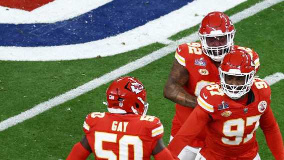 Lee's Summit's Felix Anudike-Uzomah a Super Bowl champion - Vimarsana News