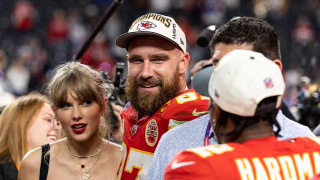 Kansas City: Taylor Swift bat the Chiefs' Super Bowl 2024 parade? - Vimarsana News