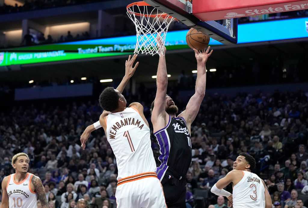 Domantas Sabonis Has 19th Triple-double To Help Kings Beat Spurs 127-122