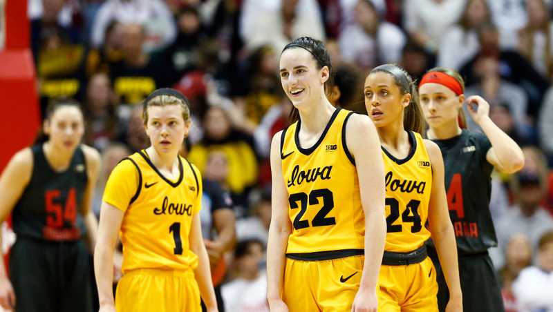 Caitlin Clark, Iowa remain No. 2 seed in NCAA Tournament projections