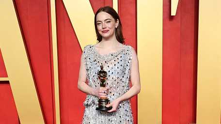 Emma Stone's Grandmother Cheers Her Academy Award Win