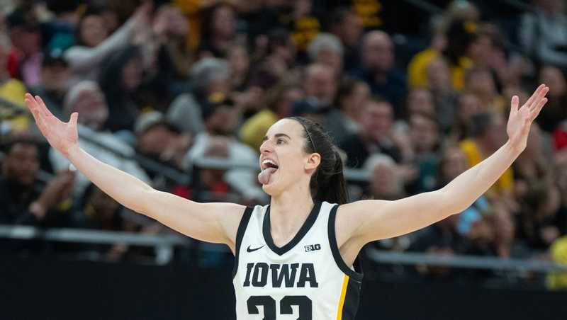 Caitlin Clark named Sporting News National Player of the Year