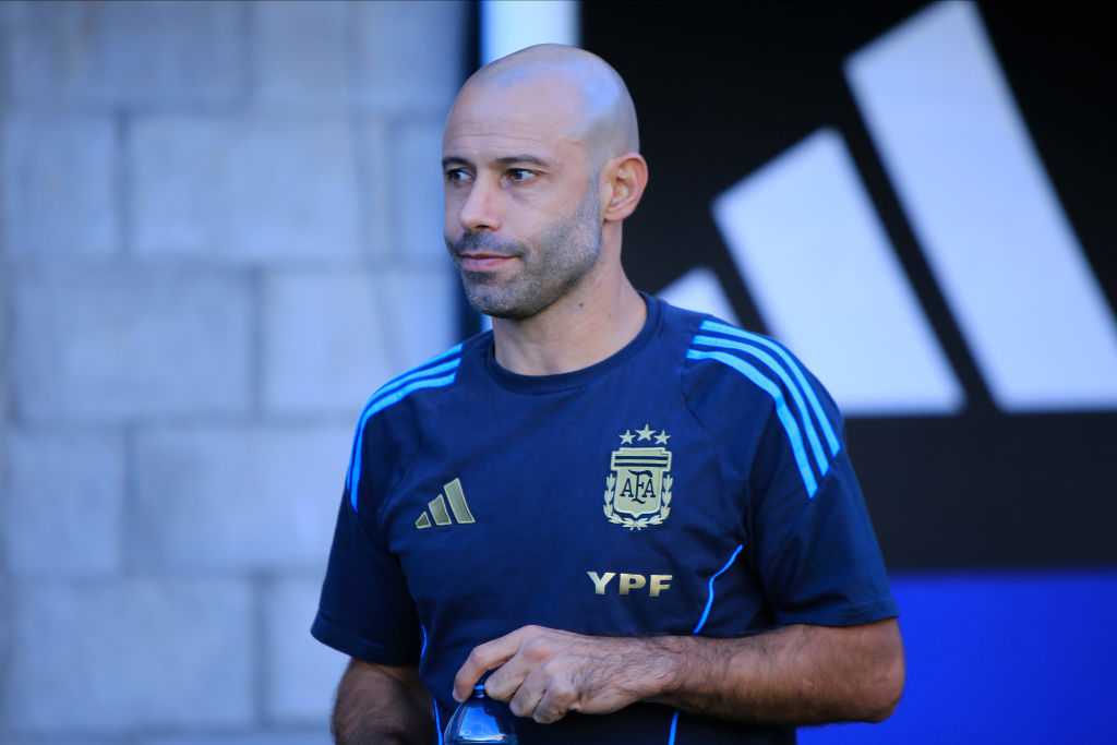 Lionel Messi's Former Teammate Javier Mascherano Close To Becoming ...