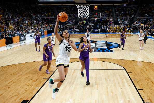ALBANY,&#x20;NEW&#x20;YORK&#x20;-&#x20;APRIL&#x20;01&#x3A;&#x20;Hannah&#x20;Stuelke&#x20;&#x23;45&#x20;of&#x20;the&#x20;Iowa&#x20;Hawkeyes&#x20;shoots&#x20;the&#x20;ball&#x20;during&#x20;the&#x20;first&#x20;half&#x20;against&#x20;the&#x20;LSU&#x20;Tigers&#x20;in&#x20;the&#x20;Elite&#x20;8&#x20;round&#x20;of&#x20;the&#x20;NCAA&#x20;Women&amp;apos&#x3B;s&#x20;Basketball&#x20;Tournament&#x20;at&#x20;MVP&#x20;Arena&#x20;on&#x20;April&#x20;01,&#x20;2024&#x20;in&#x20;Albany,&#x20;New&#x20;York.&#x20;&#x28;Photo&#x20;by&#x20;Sarah&#x20;Stier&#x2F;Getty&#x20;Images&#x29;