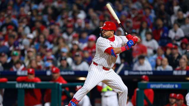 The Phillies dropped to 2-4 on the season - Vimarsana News