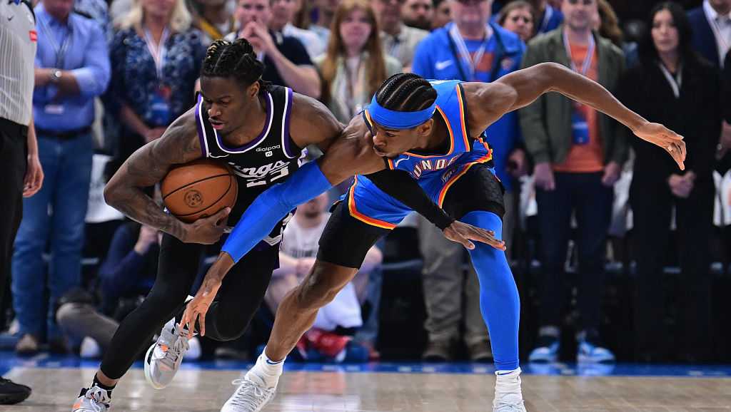 Thunder top Kings; Sabonis' double-double streak ends at 61 games