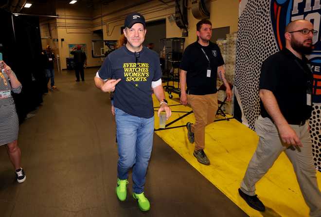 CLEVELAND,&#x20;OHIO&#x20;-&#x20;APRIL&#x20;07&#x3A;&#x20;Jason&#x20;Sudeikis&#x20;arrives&#x20;before&#x20;the&#x20;2024&#x20;NCAA&#x20;Women&amp;apos&#x3B;s&#x20;Basketball&#x20;Tournament&#x20;National&#x20;Championship&#x20;between&#x20;the&#x20;Iowa&#x20;Hawkeyes&#x20;and&#x20;South&#x20;Carolina&#x20;Gamecocks&#x20;at&#x20;Rocket&#x20;Mortgage&#x20;FieldHouse&#x20;on&#x20;April&#x20;07,&#x20;2024&#x20;in&#x20;Cleveland,&#x20;Ohio.&#x20;&#x28;Photo&#x20;by&#x20;Mike&#x20;Lawrie&#x2F;Getty&#x20;Images&#x29;