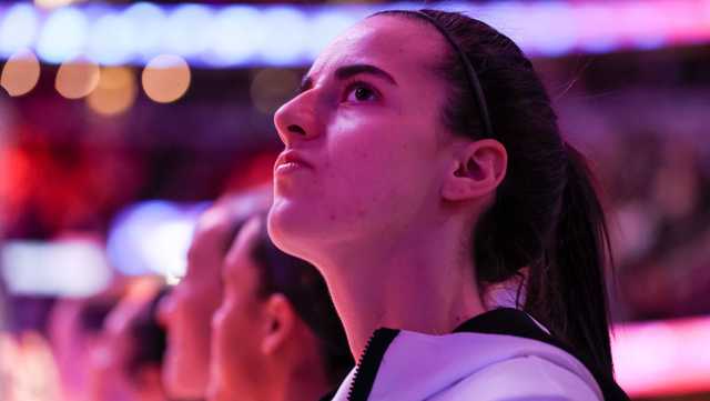 WNBA: Caitlin Clark, Indiana Fever begin training camp - Vimarsana News