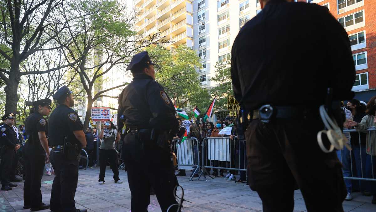 Police Officer Fired Gun While Clearing Protesters From Columbia 