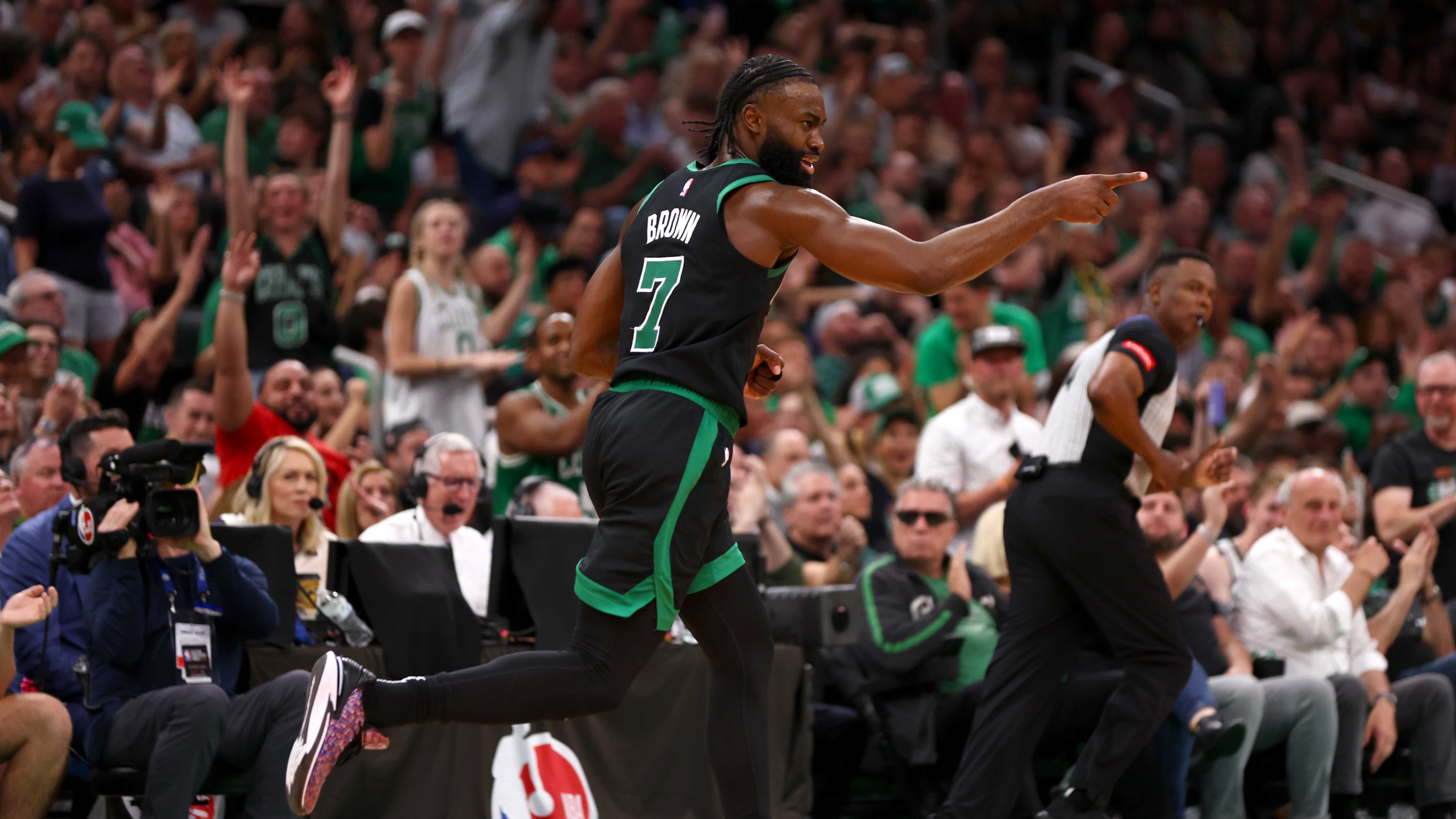 Jaylen Brown ties career playoff high, Celtics beat Pacers to take 2-0 series lead - Vimarsana News