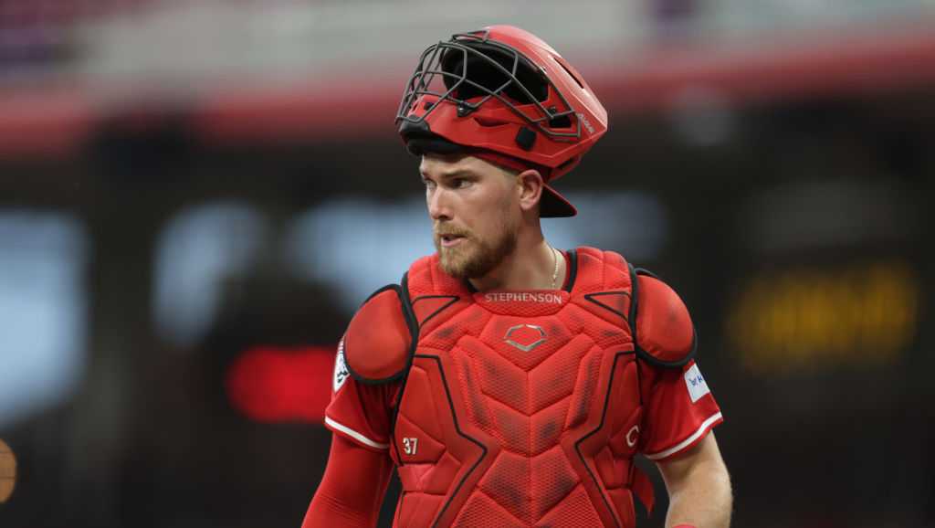 Reds activate catcher Tyler Stephenson from family medical emergency list