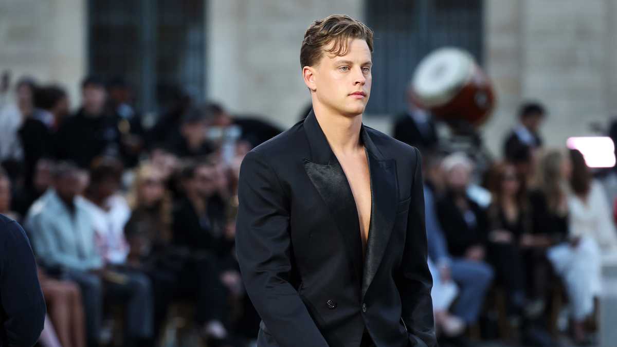 Joe Burrow makes an appearance at Paris Fashion Week