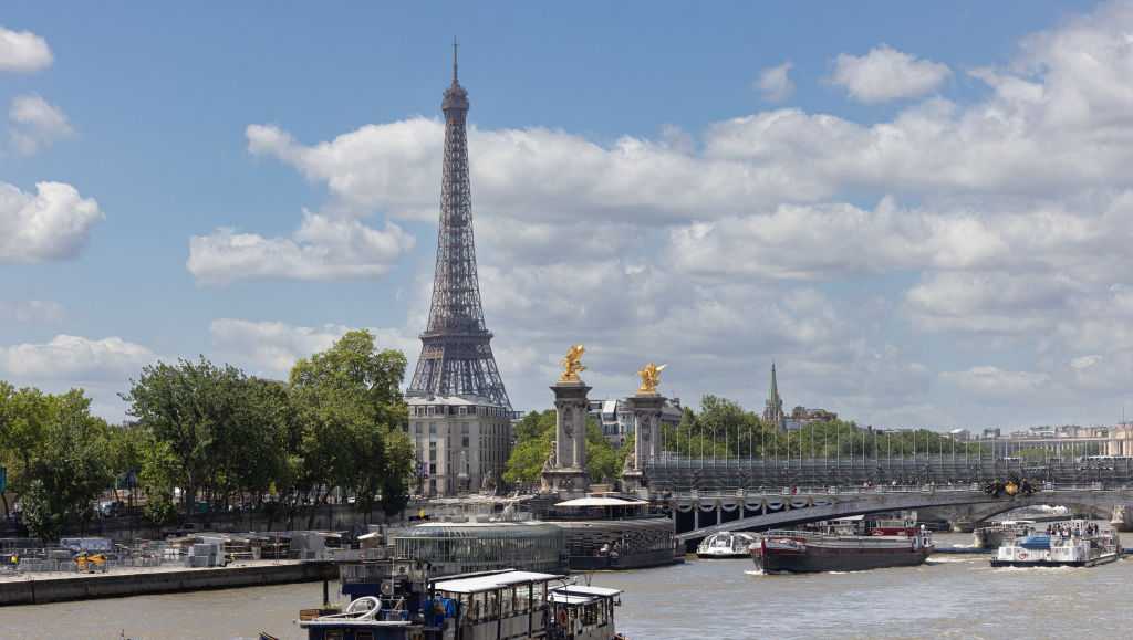 Paris mayor vows to swim in Seine next week despite pollution concerns ...