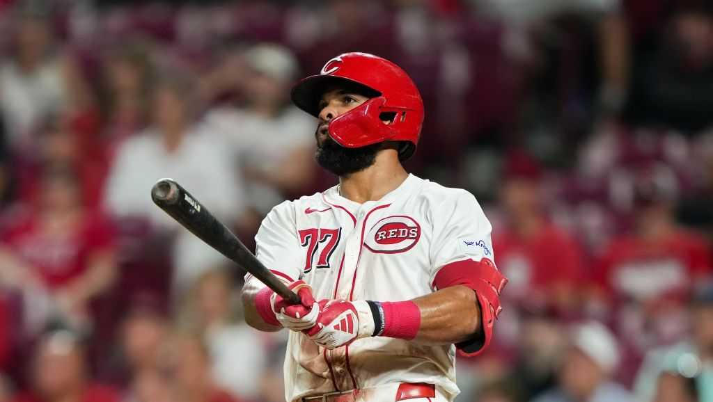 Hinds making history: Reds outfielder sets new record at the plate over ...