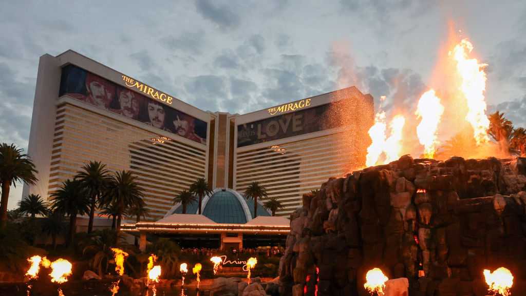 Iconic Mirage closes its doors on in Las Vegas after 34 years