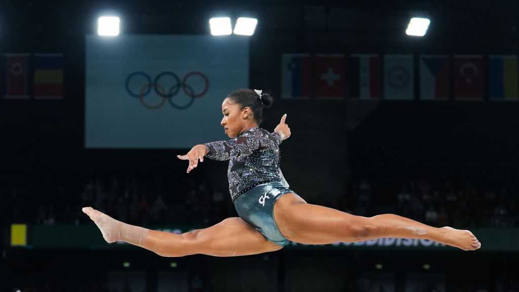 Gallery USA women's gymnastics team's sparkly leotards dazzle at 2024