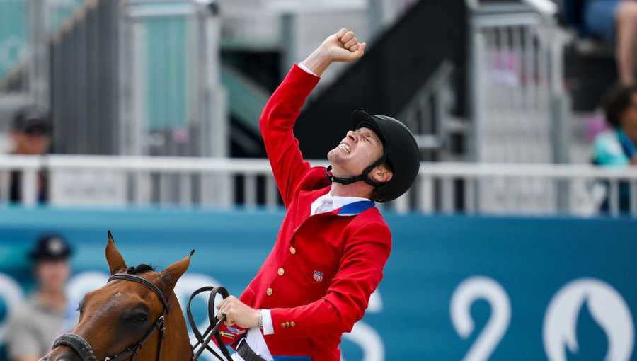 Paris , France - 2 August 2024; Karl Cook of Team United States, on Caracole De La Roque, during the jumping team final at the Château de Versailles during the 2024 Paris Summer Olympic Games in Paris, France. (Photo By Stephen McCarthy/Sportsfile via Getty Images)