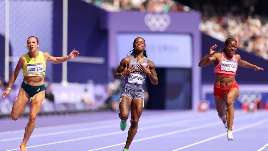 Sha'carri Richardson of Team United States competes during the Women's 100m Round 1 on day seven of the Olympic Games Paris 2024 at Stade de France on August 02, 2024 in Paris, France. (Photo by Hannah Peters/Getty Images)