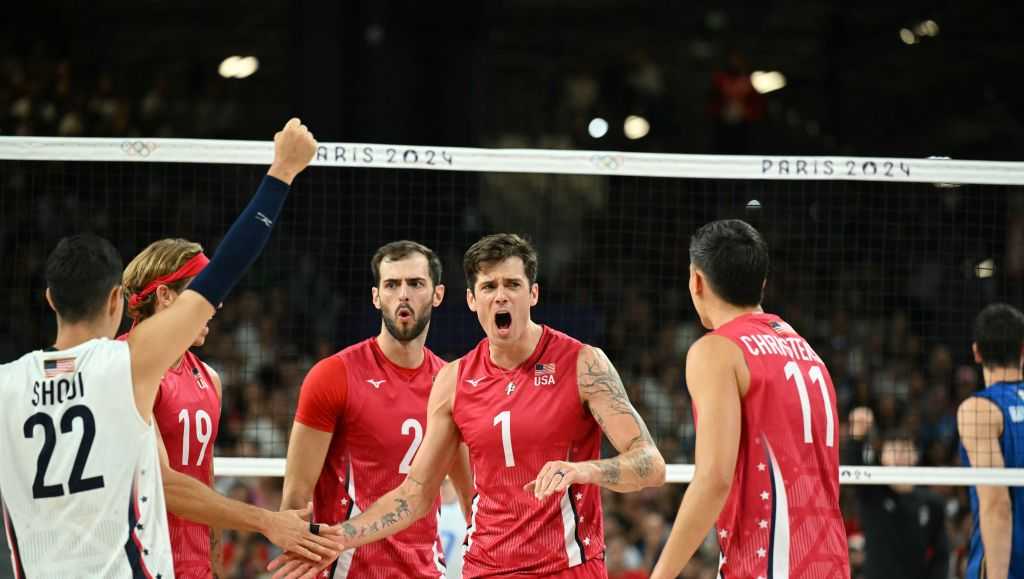 US men win volleyball bronze medal at Paris Olympics, beating Italy in